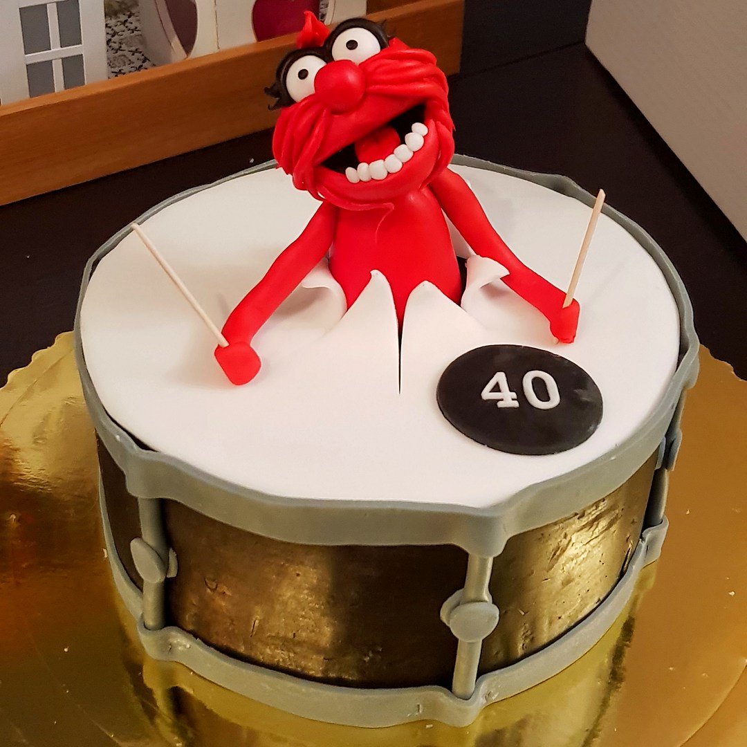 tort dla perkusisty na urodziny